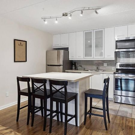 Whispering Pines Escape Apartment คอลลิงวูด ภายนอก รูปภาพ