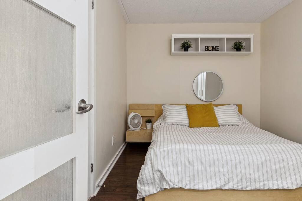 Whispering Pines Escape Apartment คอลลิงวูด ภายนอก รูปภาพ